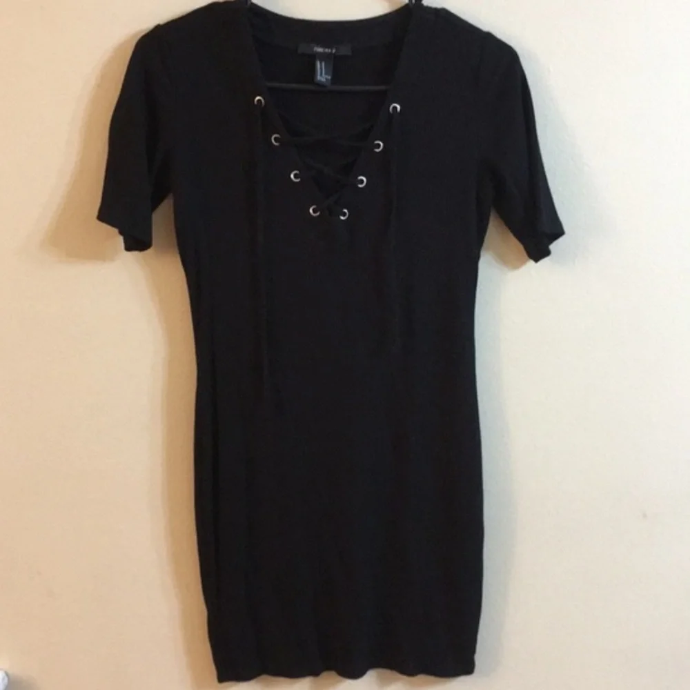 Lace up black ribbed short sleeve bodycon mini dress - Picture 2 of 4